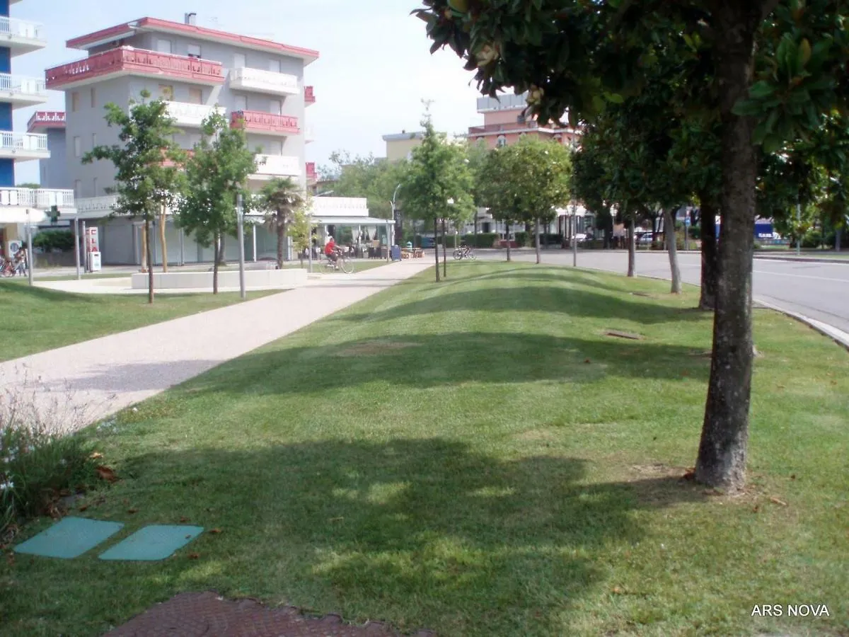 Villa Cristina N.04 Lido di Jesolo 0*,  Włochy